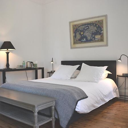 베르뇔 다브르 에 디통 Manoir Des Tuileries Du Buisson B&B 객실 사진